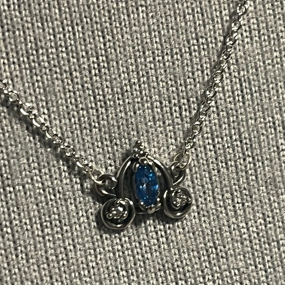 Pandora Silver Necklace with Sparkling Blue Charm Cinderella’s Carriage - Picture 4 of 8